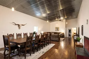 6417 Co Rd 240, Waelder, TX 78959 - Photo 13