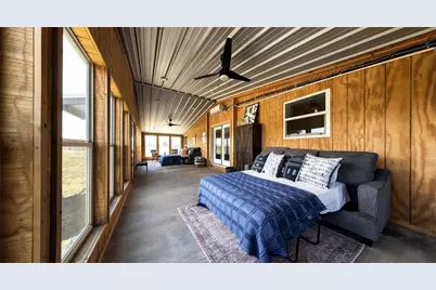 6417 County Road 240, Waelder, TX 78959 - Photo 25