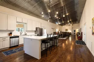 6417 Co Rd 240, Waelder, TX 78959 - Photo 9