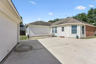 159 Invierno St, Kyle, TX 78640 - Photo 35