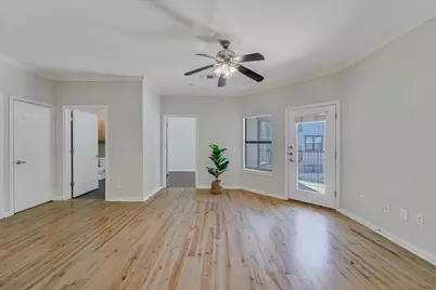 2502 Leon Street #301, Austin, TX 78705 - Photo 13