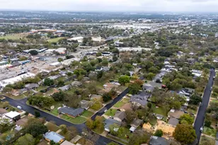 1800 Barbara St, Austin, TX 78757 - Photo 31