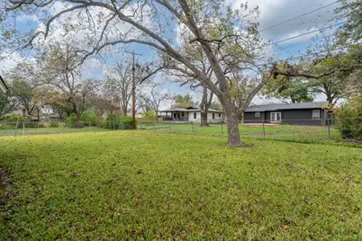 1800 Barbara Street, Austin, TX 78757 - Photo 11