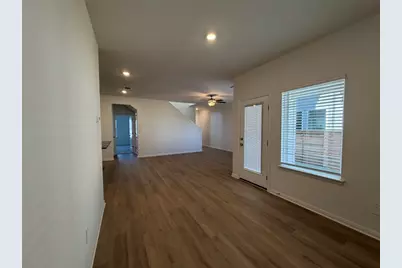 104 Maple Hedge Road, Hutto, TX 78634 - Photo 7