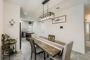 126 Big Leaf Dr, Buda, TX 78610 - Photo 9