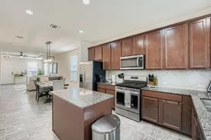 126 Big Leaf Dr, Buda, TX 78610 - Photo 13