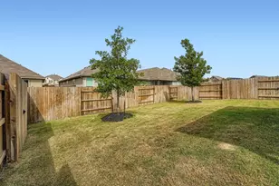 126 Big Leaf Dr, Buda, TX 78610 - Photo 27