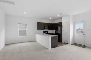 908 Rancho Del Cielo Loop, Jarrell, TX 76537 - Photo 5