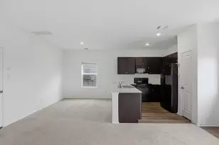 908 Rancho Del Cielo Loop, Jarrell, TX 76537 - Photo 7