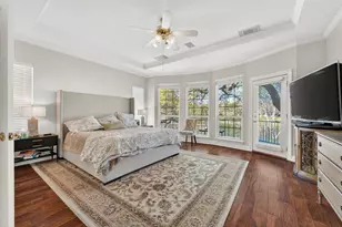 345 The Hills Dr, The Hills, TX 78738 - Photo 5