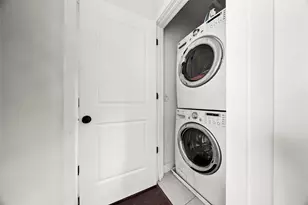 1213 Eleanor St, Austin, TX 78721 - Photo 27