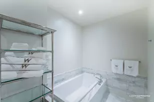 210 Lavaca St, Austin, TX 78701 - Photo 21