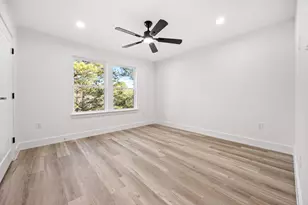 159 Molokini Dr, Bastrop, TX 78602 - Photo 13