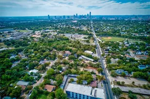 2931 E 12th St, Austin, TX 78702 - Photo 25