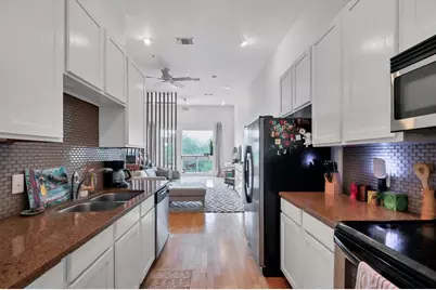 2931 E 12th Street #306, Austin, TX 78702 - Photo 9