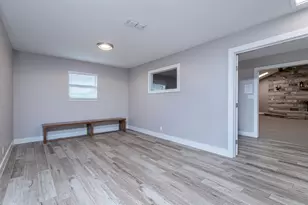 150 W Fm 487, Jarrell, TX 76537 - Photo 13