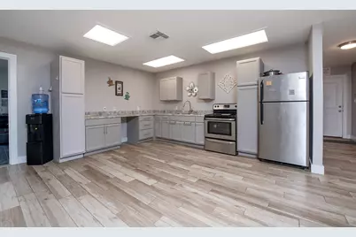 150 W Fm 487, Jarrell, TX 76537 - Photo 9