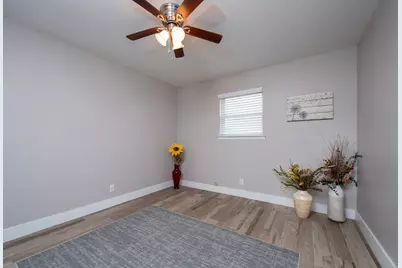 150 W Fm 487, Jarrell, TX 76537 - Photo 7