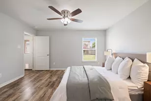 217 Farmer Ln, Jarrell, TX 76537 - Photo 15