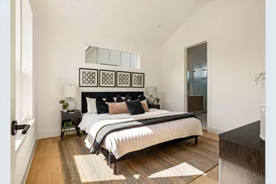 4901 Lott Avenue, Austin, TX 78721 - Photo 17