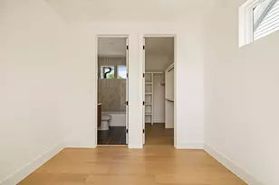 4901 Lott Ave, Austin, TX 78721 - Photo 23