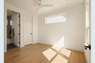 4901 Lott Avenue, Austin, TX 78721 - Photo 21