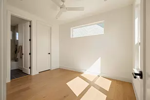 4901 Lott Ave, Austin, TX 78721 - Photo 21