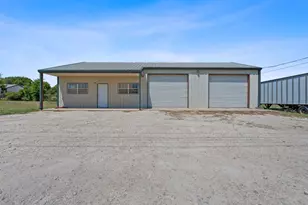 456 Jones Ave, Blanco, TX 78606 - Photo 1