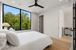 1403 Barton Hills Dr, Austin, TX 78704 - Photo 31
