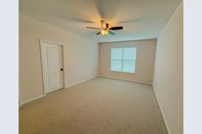 300 Western Sky Trail, Jarrell, TX 76537 - Photo 3