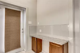 6407 Hopkins Dr, Austin, TX 78734 - Photo 9