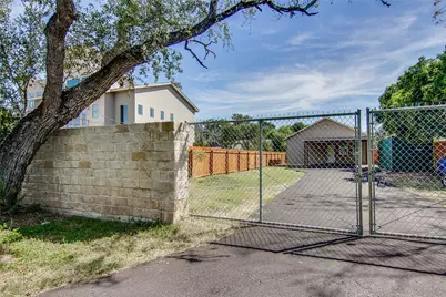 6407 Hopkins Drive #C, Austin, TX 78734 - Photo 17