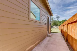6407 Hopkins Dr, Austin, TX 78734 - Photo 15