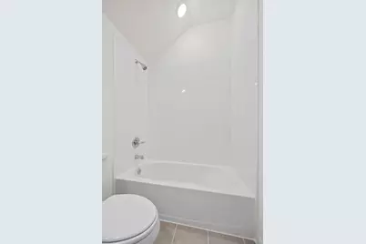 170 Hornet Street, Elgin, TX 78621 - Photo 9