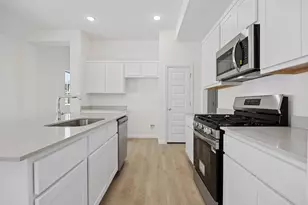 170 Hornet St, Elgin, TX 78621 - Photo 25