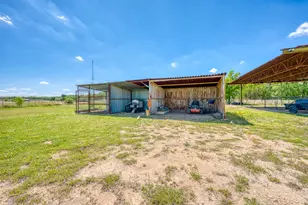 815 Co Rd 226, Florence, TX 76527 - Photo 29