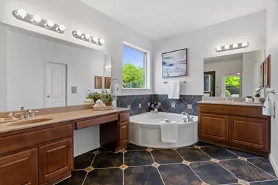 5604 Terravista Drive, Austin, TX 78735 - Photo 23