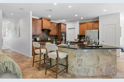 5604 Terravista Drive, Austin, TX 78735 - Photo 11