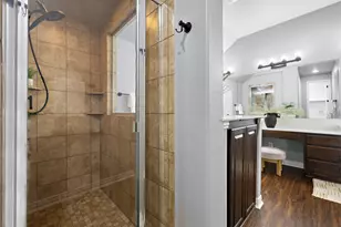 305 Miracle Rose Way, Liberty Hill, TX 78642 - Photo 23