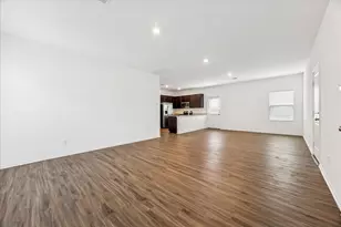 304 Mica Trl, San Marcos, TX 78656 - Photo 3