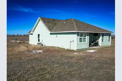 1351 County Road 419, Taylor, TX 76574 - Photo 5