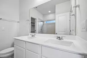 10213 Forest Grove Dr, Austin, TX 78747 - Photo 11