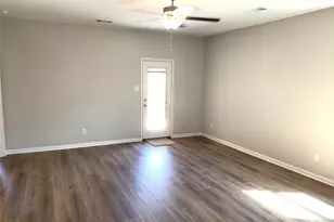 112 Declaration Ln, Liberty Hill, TX 78642 - Photo 3