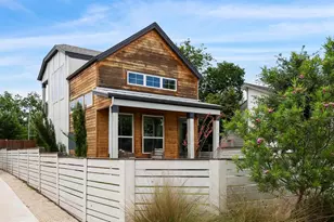 911 Stobaugh St, Austin, TX 78757 - Photo 3