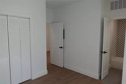 2714 Nueces Street #101, Austin, TX 78705 - Photo 15