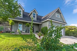 1185 Soaring Eagle Dr, Fischer, TX 78623 - Photo 1