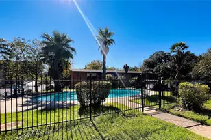 3304 Red River St, Austin, TX 78705 - Photo 17