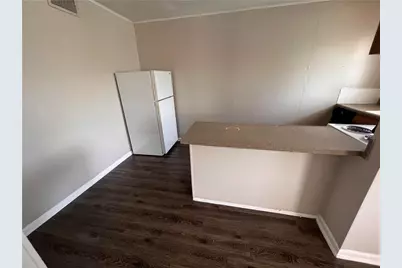 3304 Red River Street #204, Austin, TX 78705 - Photo 5