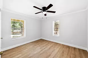 295 Oak Creek Cir, Luling, TX 78648 - Photo 21