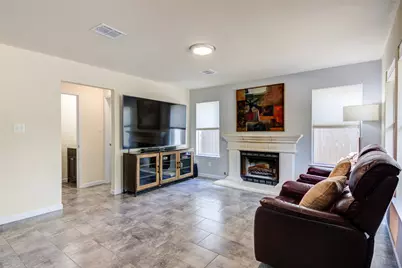 8904 W Hove Loop, Austin, TX 78749 - Photo 11